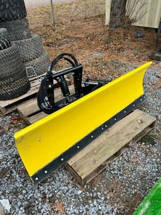 Main image John Deere 60" Front Blade